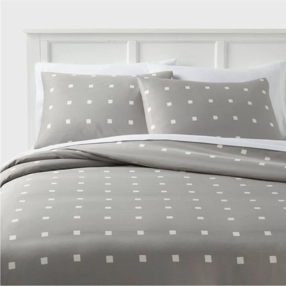 ROOM ESSENTIALS NWT 2pc cotton blend sateen duvet cover set -gray/white -twin
